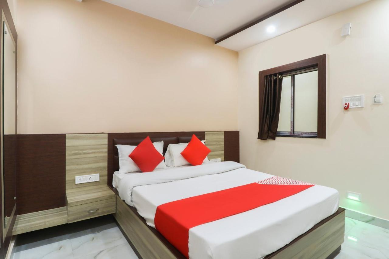 Capital O Hotel 7Th Heaven Jamshedpur Exterior foto