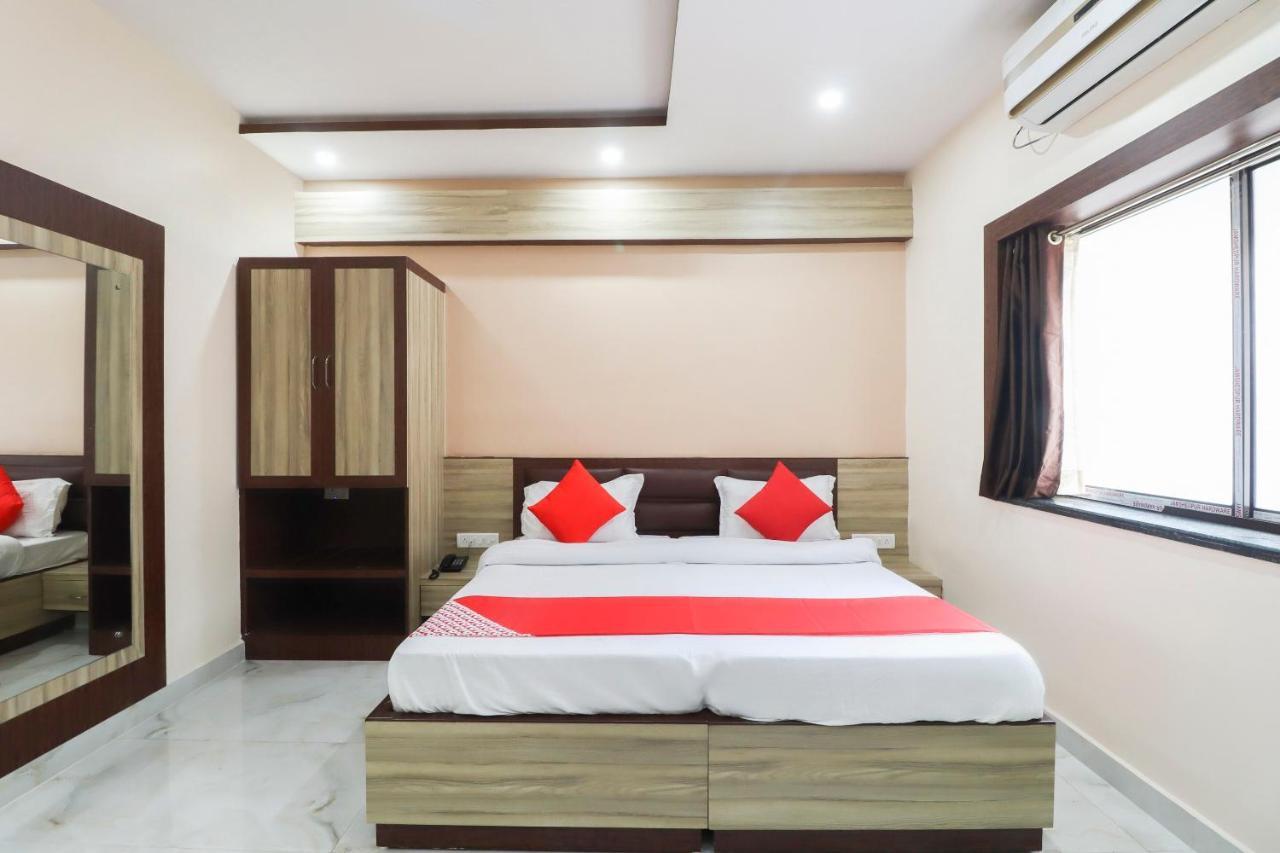 Capital O Hotel 7Th Heaven Jamshedpur Exterior foto